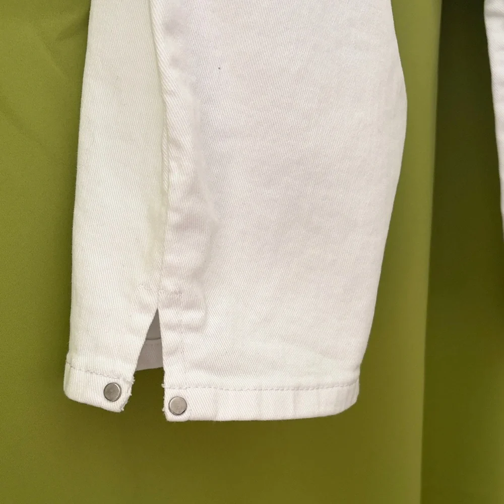 Like NEW White Denim Capri Pants 18W - Picture 4 of 4